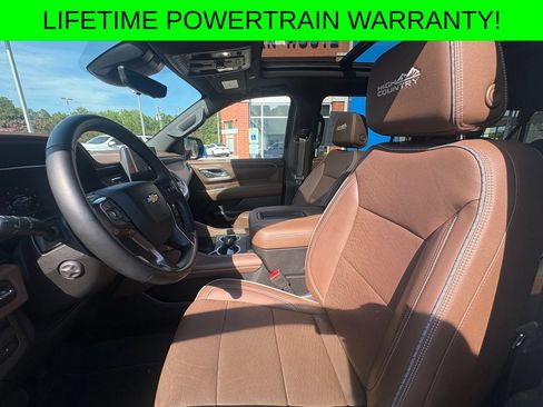 Used 2024 Chevrolet Suburban High Country w/ Max Trailering Package AWD/4WD image 11