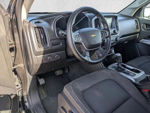 Used 2015 Chevrolet Colorado LT w/ LT Convenience Package image 10