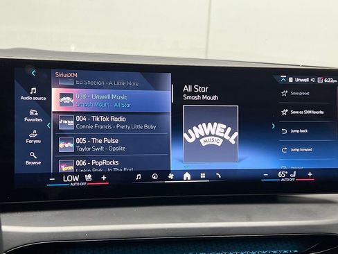 Used 2025 BMW 230i Coupe image 14