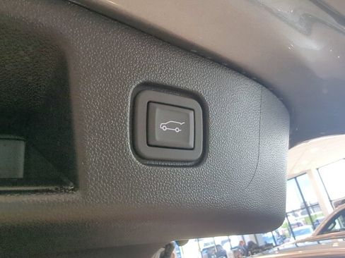 New 2024 Chevrolet Blazer EV LT AWD/4WD image 23