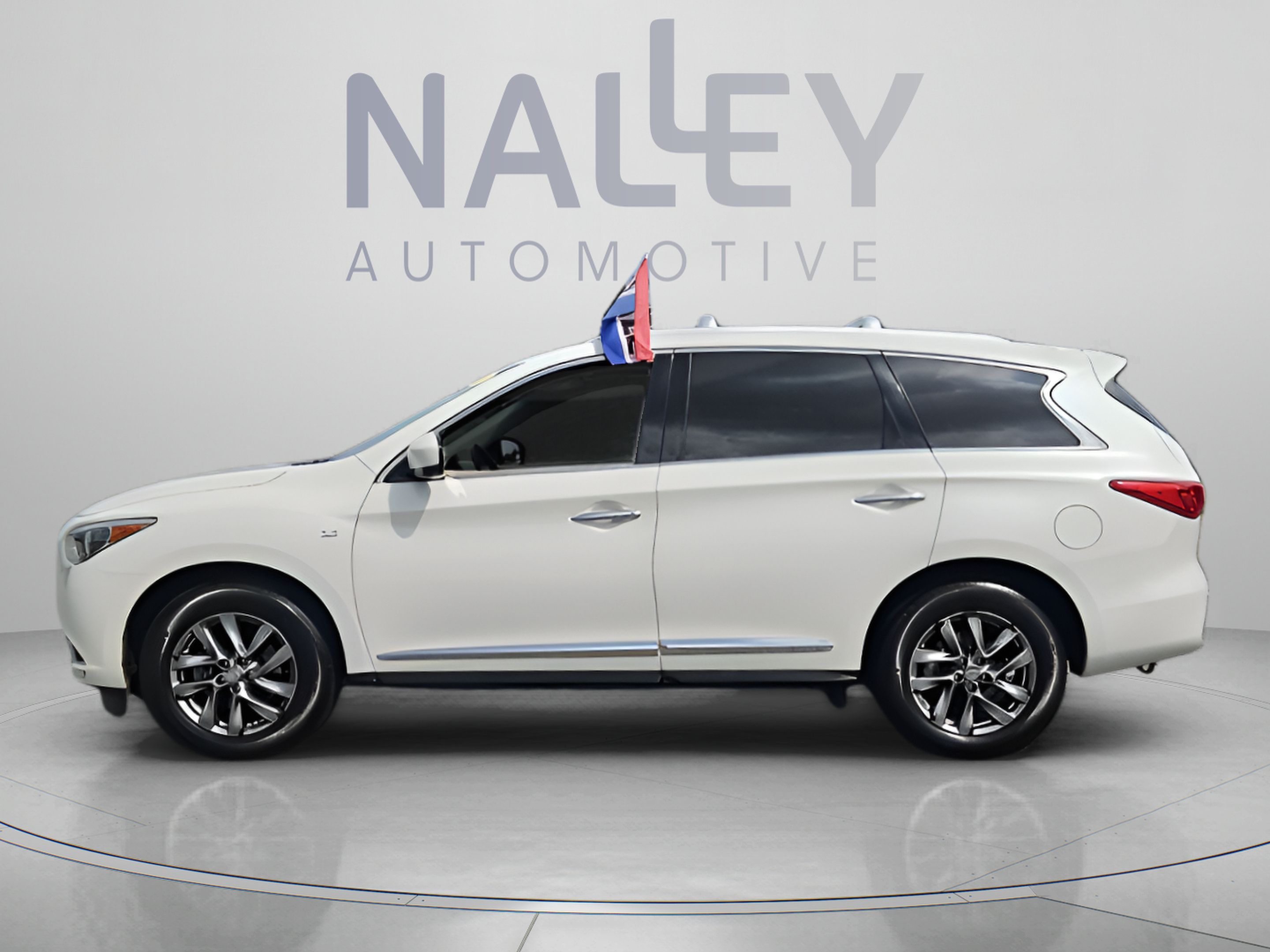 Used 2015 INFINITI QX60 FWD w/ Premium Plus Package image 2