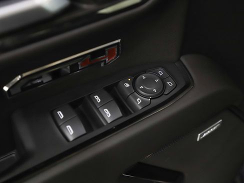 Used 2022 GMC Sierra 1500 AT4 w/ AT4 Preferred Package image 18