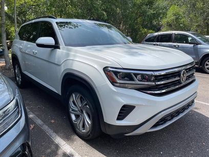 Used 2023 Volkswagen Atlas SE w/ Panoramic Sunroof Package