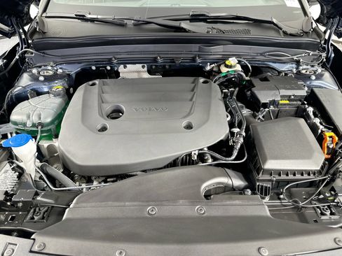 New 2026 Volvo XC40 B5 Ultra w/ Protection Package Premier AWD/4WD image 30