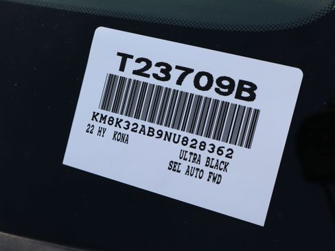 Used 2022 Hyundai Kona SEL w/ Convenience Package FWD image 13