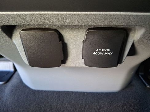 Certified 2024 Ford F350 XLT w/ Black Appearance Package image 11