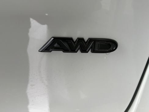 New 2026 Chrysler Pacifica Select image 25