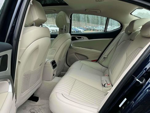 New 2026 Genesis G70 2.5T Prestige image 11