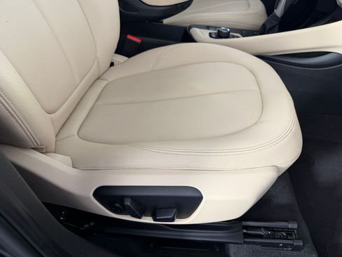 Used 2017 BMW X1 sDrive28i FWD image 33