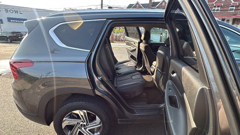 Used 2023 Hyundai Santa Fe SEL AWD/4WD image 25