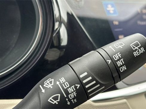 Used 2022 Buick Encore GX Preferred w/ Sport Touring Package image 39