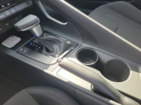 New 2026 Hyundai Elantra Sport image 14