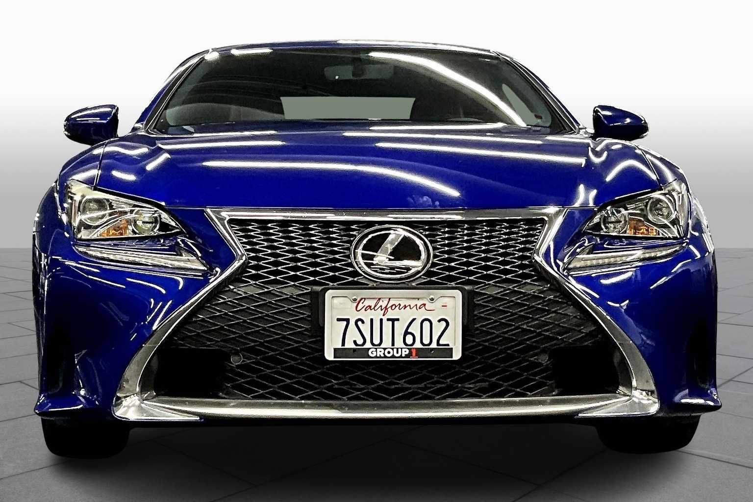 Used 2016 Lexus RC 200t RWD image 3