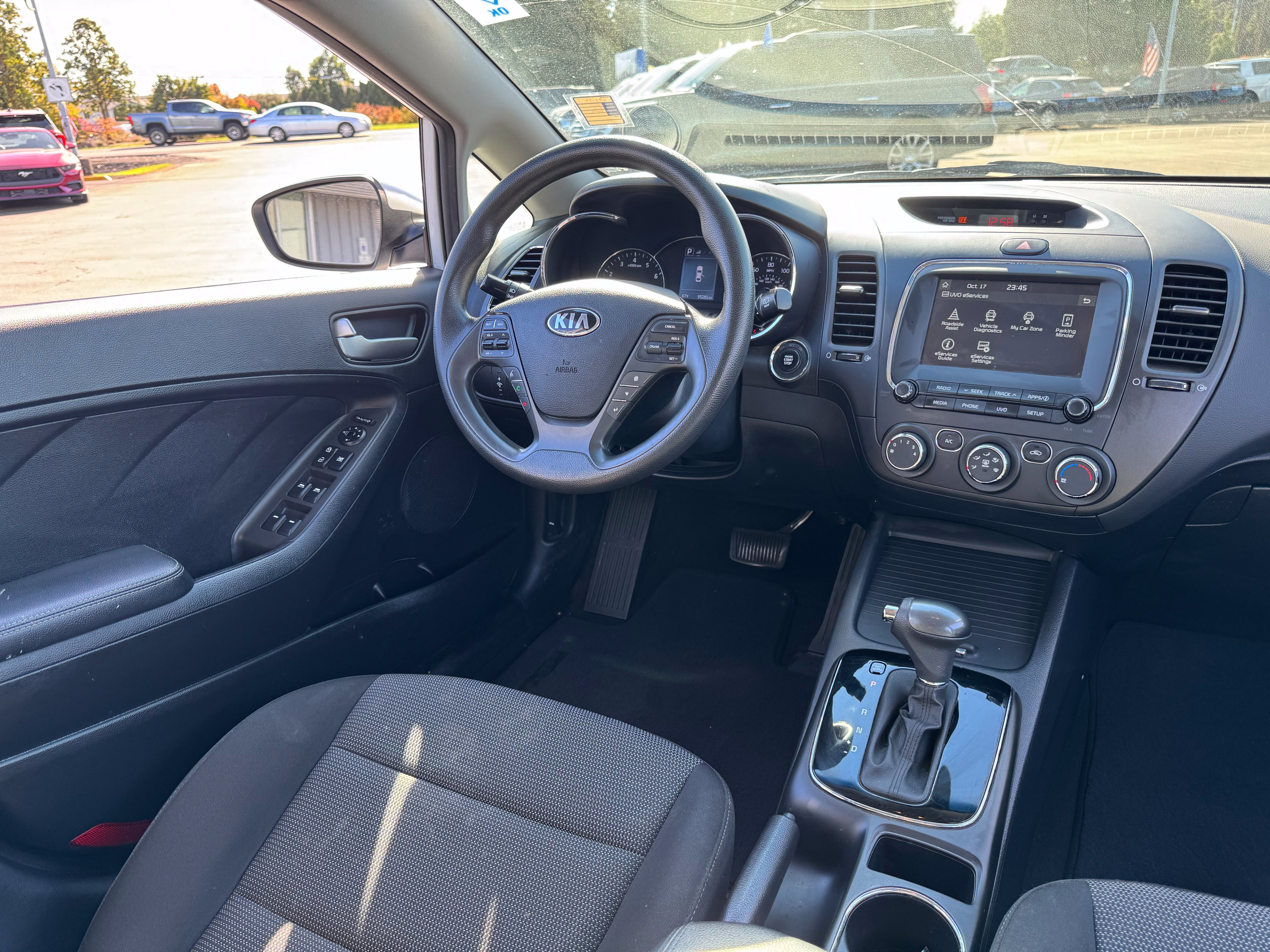 Used 2017 Kia Forte LX w/ Option Group 020 FWD image 18