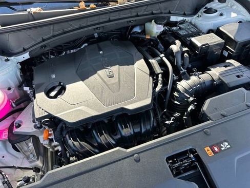 New 2026 Hyundai Tucson Limited image 37