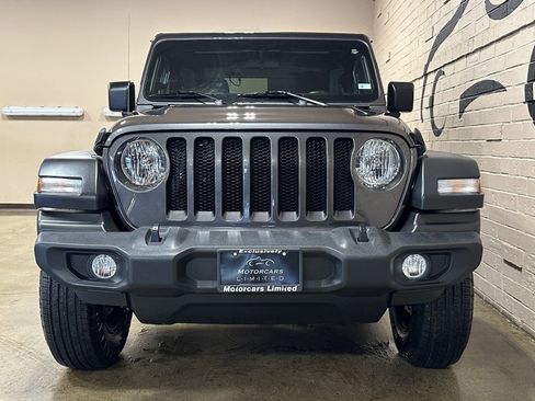 Used 2023 Jeep Wrangler Sport image 13