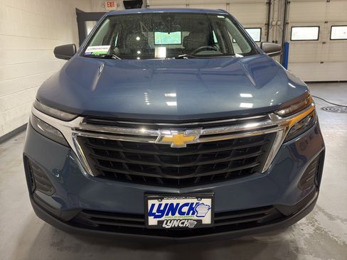 Used 2024 Chevrolet Equinox LS w/ LPO, Floor Liner Package FWD image 8