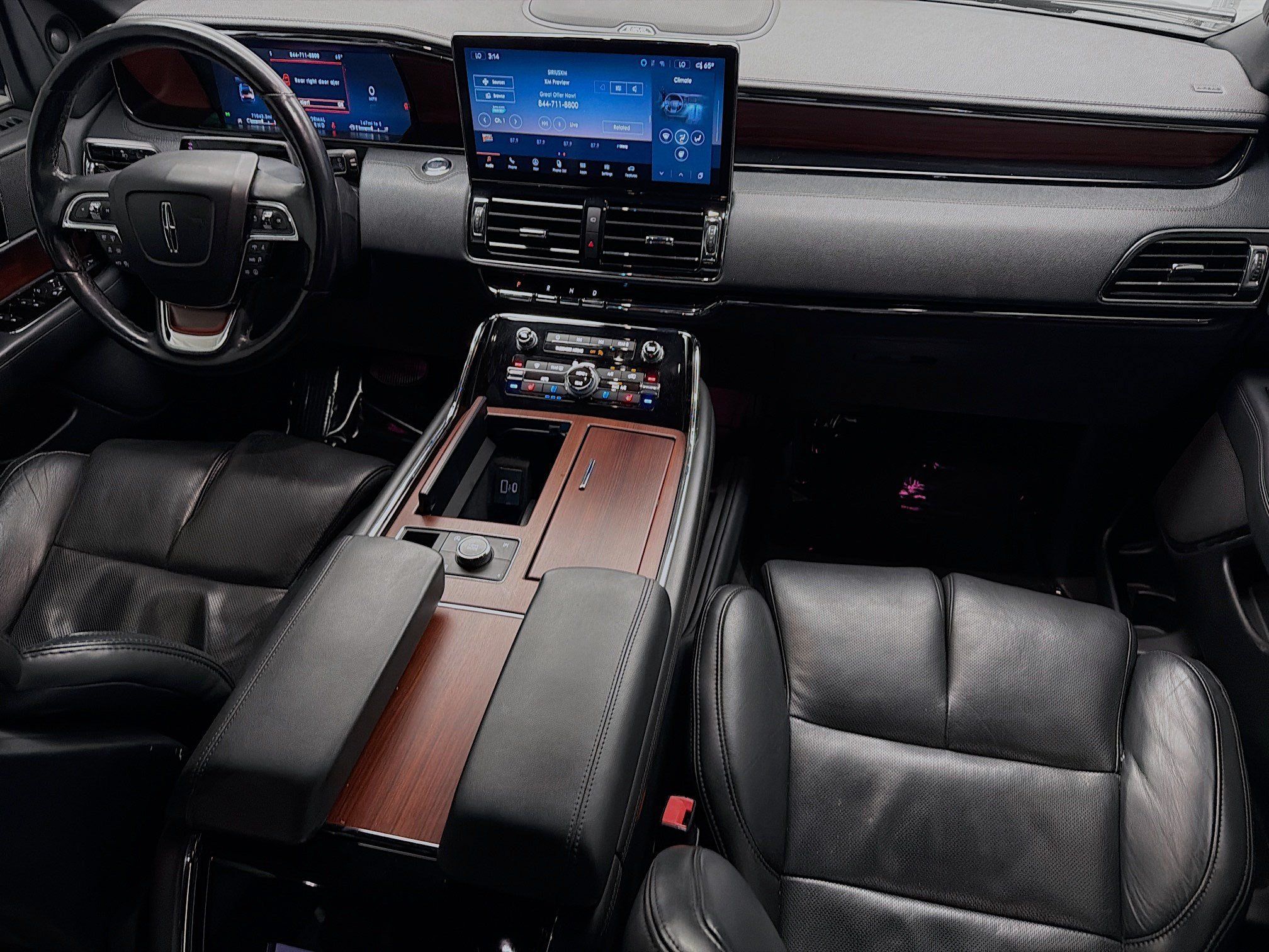 Used 2022 Lincoln Navigator Reserve AWD/4WD image 12