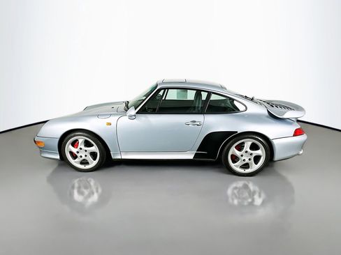 Used 1996 Porsche 911 Turbo image 2