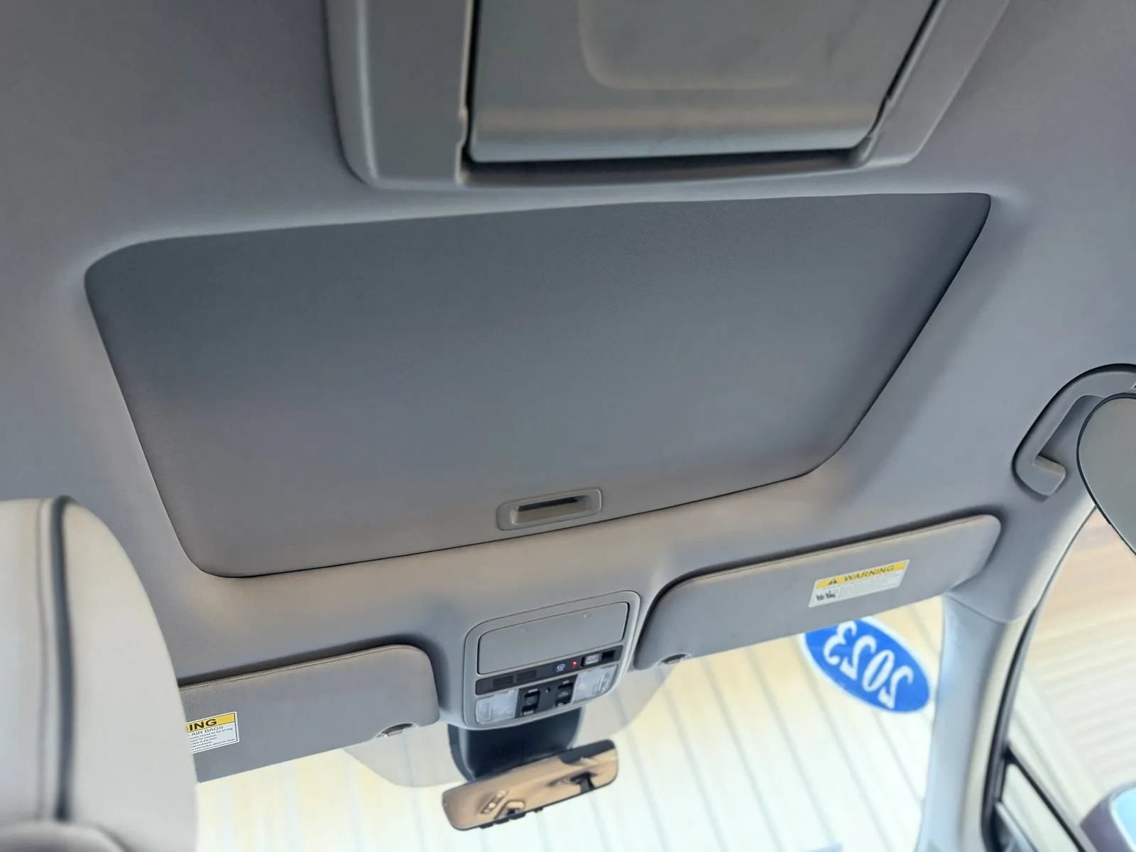 Used 2023 Honda Odyssey Elite image 22