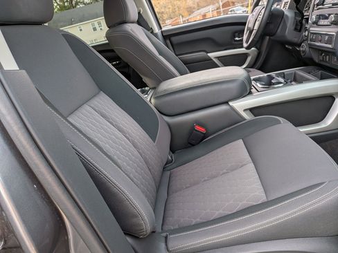 Certified 2024 Nissan Titan SV w/ SV Convenience Package image 32