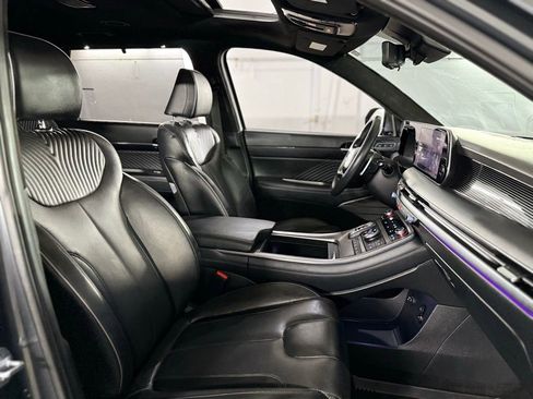 Used 2024 Hyundai Palisade Calligraphy image 31