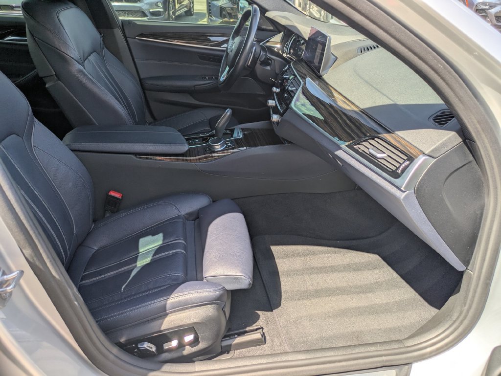 Used 2019 BMW 530i RWD image 22