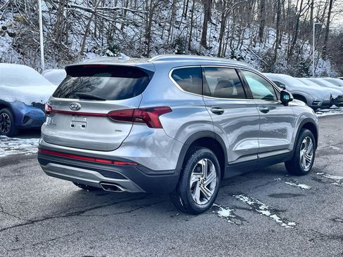 Used 2023 Hyundai Santa Fe SEL image 5