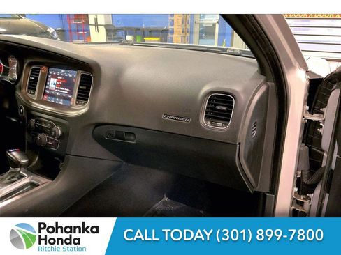 Used 2023 Dodge Charger SXT image 17