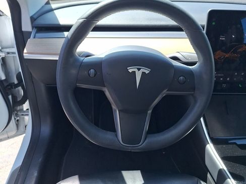 Used 2020 Tesla Model 3 Long Range image 12