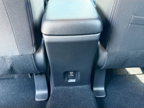 New 2026 Mitsubishi Eclipse Cross LE image 25