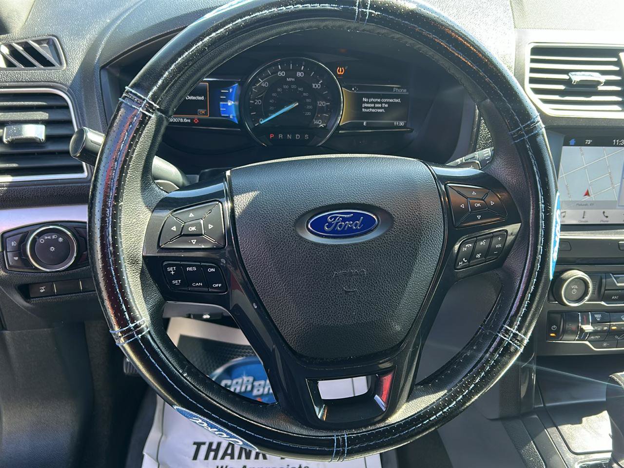 Used 2017 Ford Explorer XLT w/ Equipment Group 202A FWD image 17
