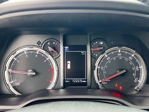 Used 2021 Toyota 4Runner TRD Off-Road Premium image 12