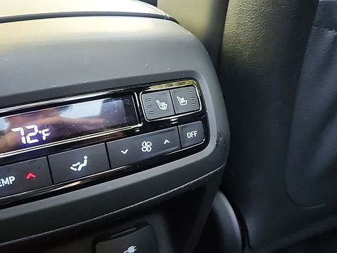 Used 2025 Hyundai Palisade Calligraphy FWD image 24
