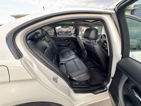 Used 2011 BMW 335i Sedan image 48