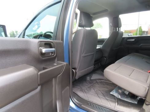 Used 2025 Chevrolet Silverado 2500 Custom w/ Custom Value Package AWD/4WD image 21