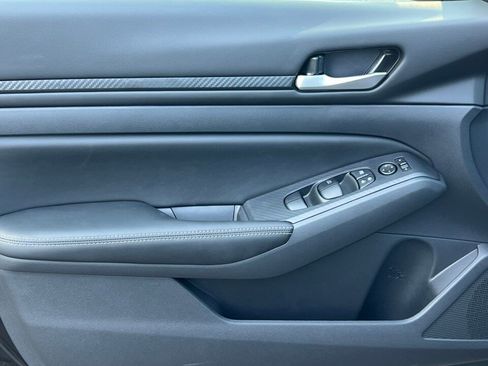 New 2025 Nissan Altima 2.5 SV w/ SV Premium Package image 11