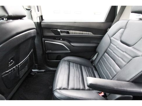 Used 2024 Kia Telluride SX Prestige AWD/4WD image 13