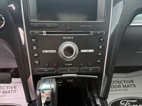 Used 2016 Ford Explorer Sport w/ Equipment Group 401A AWD/4WD image 12