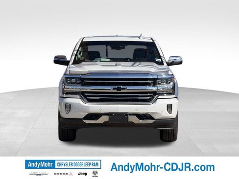 Used 2018 Chevrolet Silverado 1500 High Country image 2
