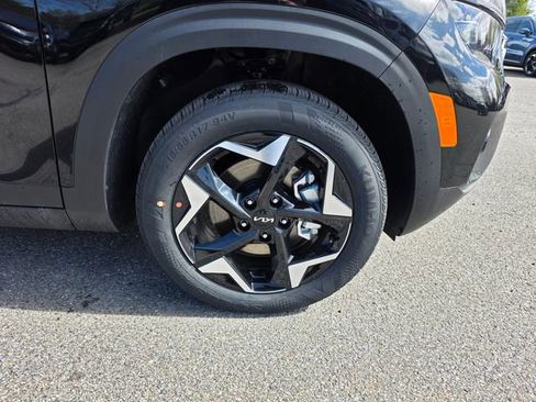 New 2026 Kia Seltos S AWD/4WD image 11