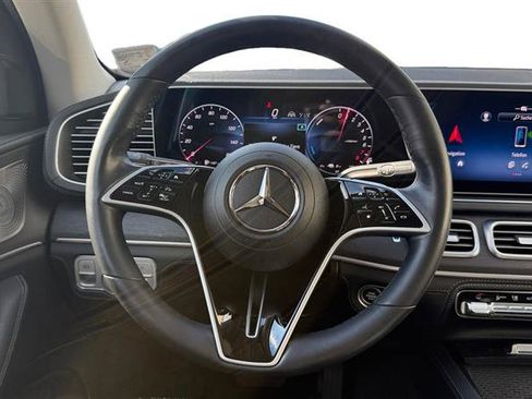 Used 2024 Mercedes-Benz GLE 450e 4MATIC w/ Driver Assistance Package image 13