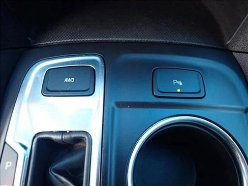 Used 2024 Chevrolet Equinox LT image 23