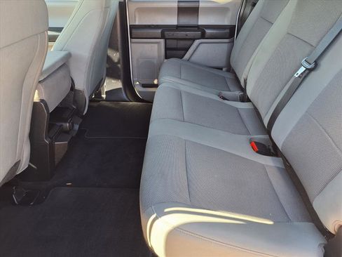 Used 2020 Ford F250 XL w/ STX Appearance Package image 11