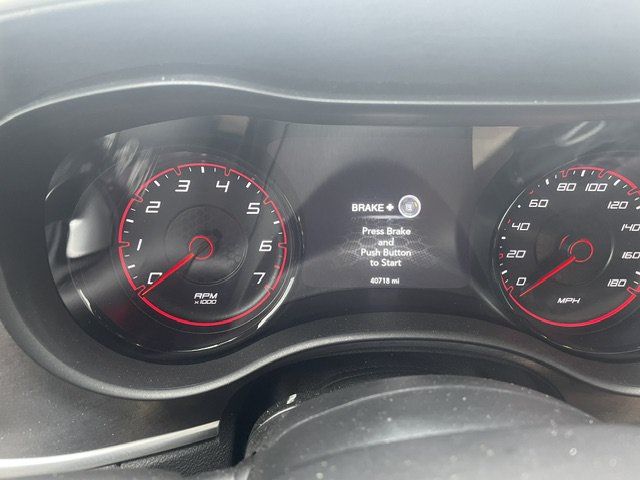 Used 2017 Dodge Charger R/T RWD image 10