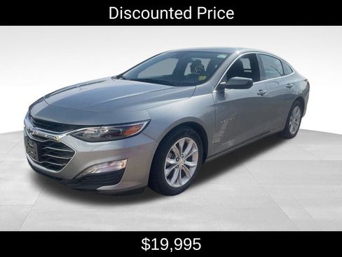 Used 2023 Chevrolet Malibu LT w/ LPO, Floor Liner Package image 3