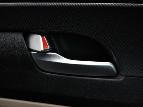 Used 2023 Hyundai Santa Fe Blue image 16