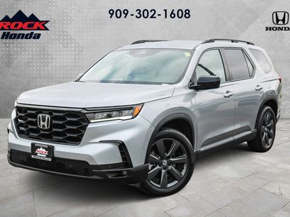 Used 2025 Honda Pilot Sport