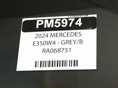 Used 2024 Mercedes-Benz E 350 4MATIC Sedan w/ Driver Assistance Package image 34