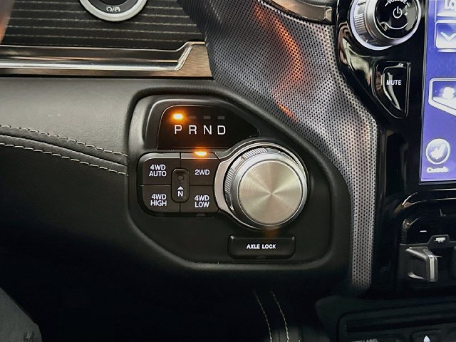 Used 2019 RAM 1500 Limited AWD/4WD image 17